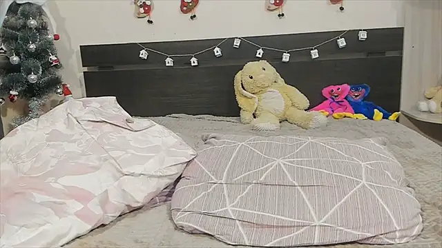 Snapshot of lola__banny chatting on 12-03-24, 03:00 lola  banny online show from 12-03-24, 03:00