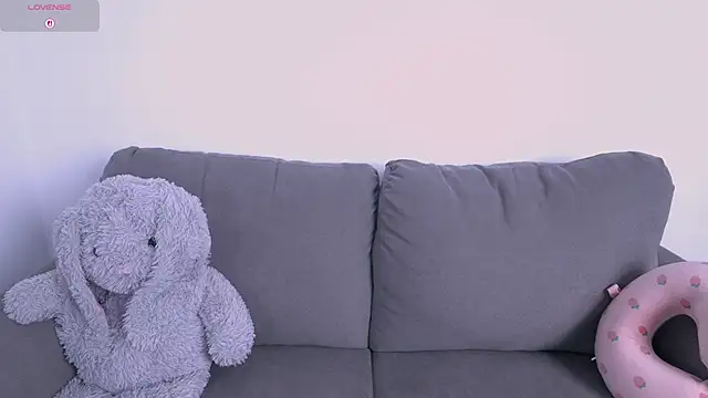 petite paola online show from 06-11-26, 03:43