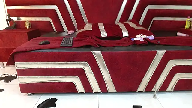 Candy Bony online show from 01-07-25, 10:30