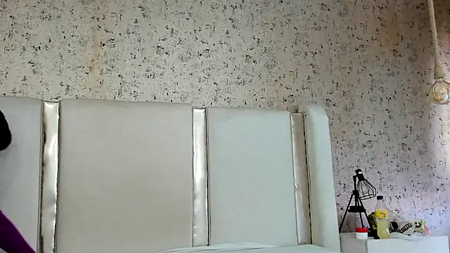 Candy Bony online show from 01-16-25, 07:31