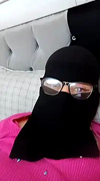 Snapshot of big_yoyo chatting on 02-02-25, 01:55 big yoyo online show from 02-02-25, 01:55