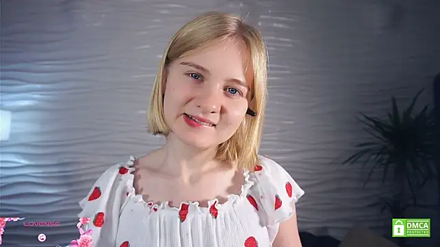 OdelinaFicken online show from 10-23-25, 05:18