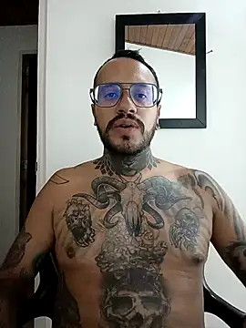 Nicky smith   online show from 12-10-24, 02:38