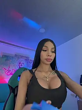 Tiffanny online show from 02-21-26, 08:32