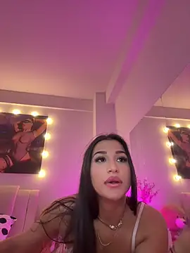 Snapshot of lissa_yasemin chatting on 03-23-25, 05:21 lissa yasemin online show from 03-23-25, 05:21