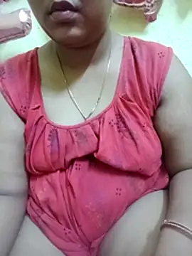 Snapshot of Super-Couple chatting on 05-29-26, 04:05 Super-Couple online show from 05-29-26, 04:05
