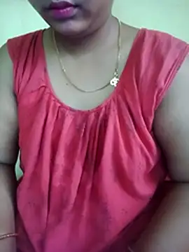 Snapshot of Super-Couple chatting on 06-02-26, 02:35 Super-Couple online show from 06-02-26, 02:35