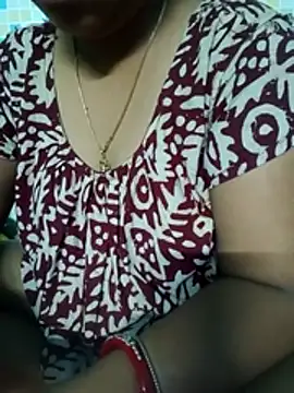 Snapshot of Super-Couple chatting on 07-11-26, 01:36 Super-Couple online show from 07-11-26, 01:36