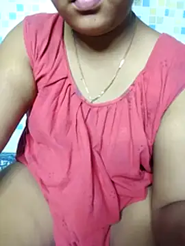 Snapshot of Super-Couple chatting on 07-20-26, 10:39 Super-Couple online show from 07-20-26, 10:39
