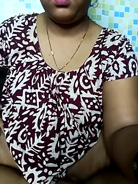 Snapshot of Super-Couple chatting on 07-28-26, 05:56 Super-Couple online show from 07-28-26, 05:56