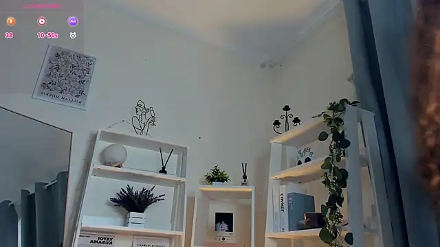 ZaraBluitt online show from 02-26-26, 09:30