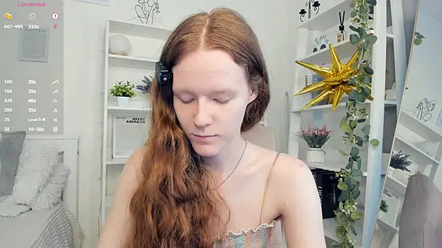 ZaraBluitt online show from 06-11-26, 08:56