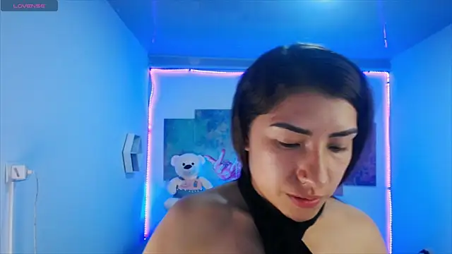 Sofi hot 4m online show from 01-18-25, 12:24