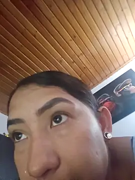 Sofi hot 4m online show from 11-09-25, 04:16