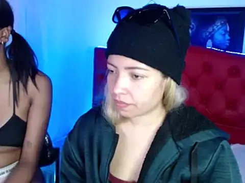 Snapshot of MISSANDRE4 chatting on 12-26-24, 07:49 MISSANDRE4 online show from 12-26-24, 07:49