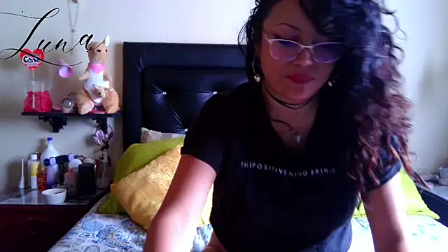 Lunavega1 online show from 06-29-26, 04:07