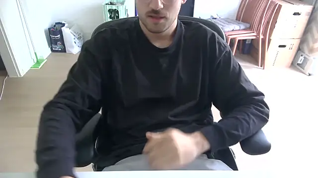 taallguyy 196 online show from 05-03-26, 08:53
