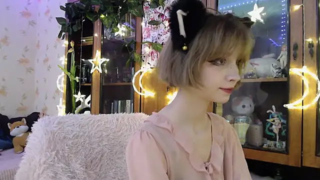 cloudgirrl online show from 03-12-25, 05:28