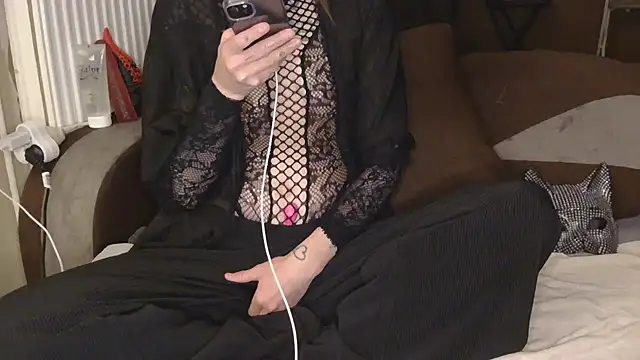 liloucamchaudee online show from 03-24-26, 09:09