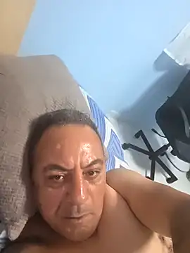 Snapshot of abdelhak33 chatting on 03-20-26, 08:35 abdelhak33 online show from 03-20-26, 08:35