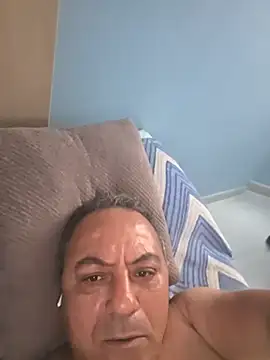 Snapshot of abdelhak33 chatting on 03-22-26, 06:33 abdelhak33 online show from 03-22-26, 06:33