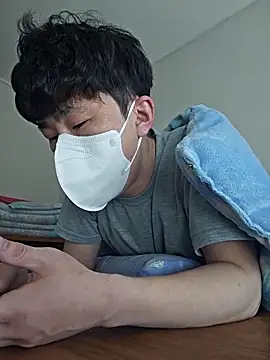 Snapshot of wlalsdldb112 chatting on 03-23-25, 01:53 wlalsdldb112 online show from 03-23-25, 01:53