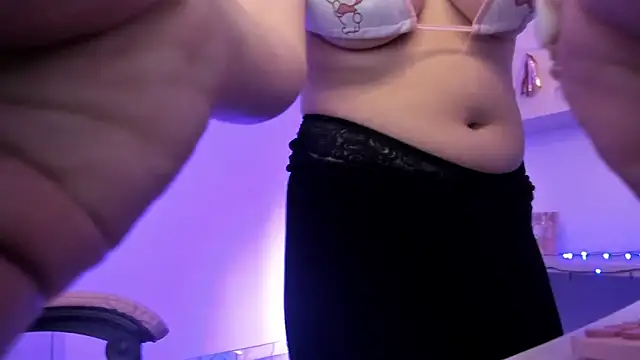 Francesca1  online show from 12-14-24, 09:45