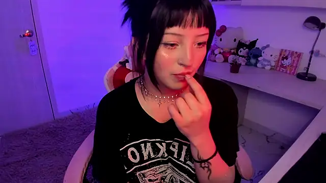 Francesca1  online show from 01-30-25, 09:47