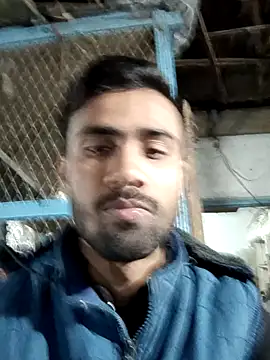 Snapshot of Skinny_Bigass_23 chatting on 01-16-25, 12:53 Skinny Bigass 23 online show from 01-16-25, 12:53