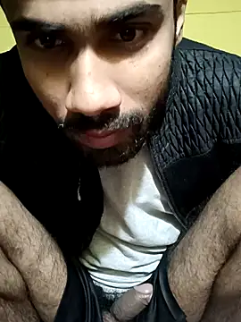 Snapshot of Skinny_Bigass_23 chatting on 01-22-25, 02:37 Skinny Bigass 23 online show from 01-22-25, 02:37