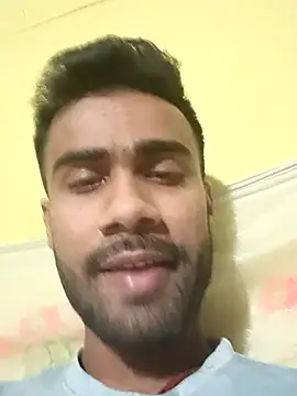 Snapshot of Skinny_Bigass_23 chatting on 02-24-25, 06:26 Skinny Bigass 23 online show from 02-24-25, 06:26