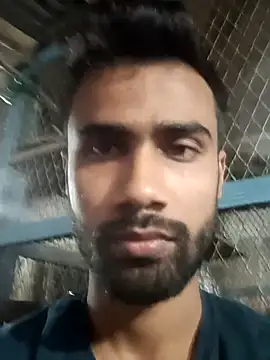 Snapshot of Skinny_Bigass_23 chatting on 10-31-25, 01:01 Skinny Bigass 23 online show from 10-31-25, 01:01