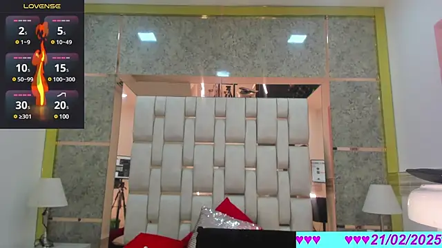 Snapshot of Kate_Dynasty chatting on 02-22-25, 04:18 Kate Dynasty online show from 02-22-25, 04:18
