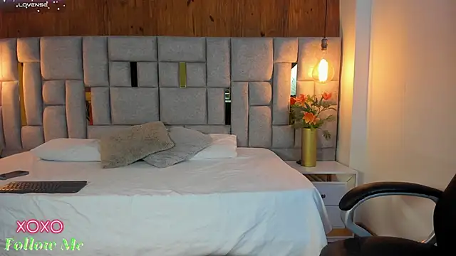 Saori newman online show from 03-08-25, 11:48