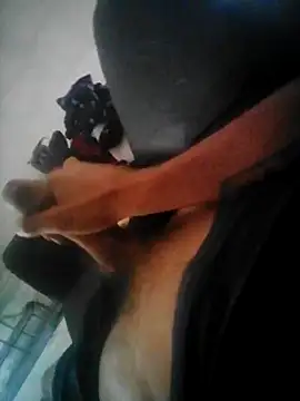 Snapshot of fuckbunny84b chatting on 02-11-25, 03:08 fuckbunny84b online show from 02-11-25, 03:08