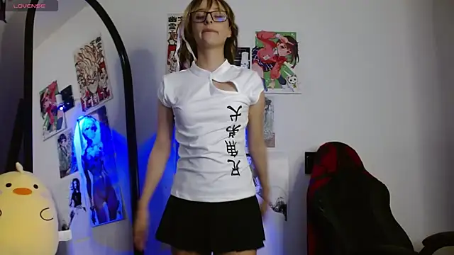 Snapshot of CelesteAyase chatting on 04-26-26, 02:42 CelesteAyase online show from 04-26-26, 02:42