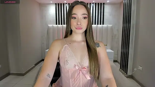 AlinaKravitz online show from 02-23-25, 11:44