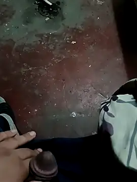 Snapshot of dvaughn3117 chatting on 12-13-24, 07:21 dvaughn3117 online show from 12-13-24, 07:21