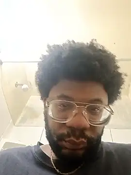 Snapshot of dvaughn3117 chatting on 02-15-26, 09:11 dvaughn3117 online show from 02-15-26, 09:11