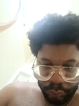 Snapshot of dvaughn3117 chatting on 02-17-26, 12:45 dvaughn3117 online show from 02-17-26, 12:45