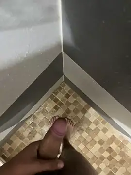 Snapshot of mylovetr1 chatting on 01-18-25, 04:26 mylovetr1 online show from 01-18-25, 04:26