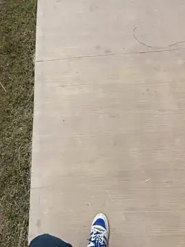 Snapshot of mylovetr1 chatting on 02-11-25, 07:27 mylovetr1 online show from 02-11-25, 07:27