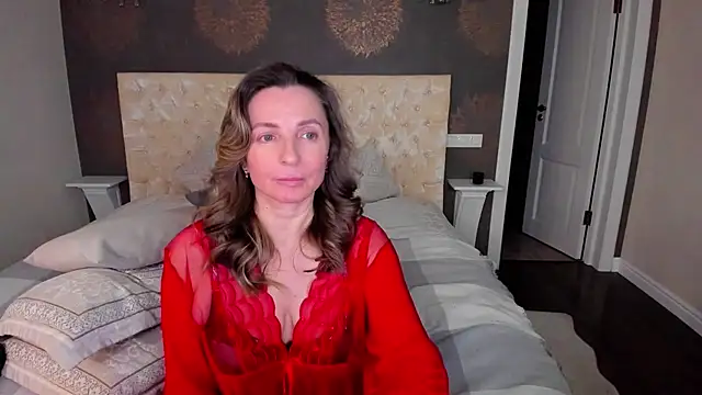 Snapshot of AllisonWilliams chatting on 01-20-25, 07:35 AllisonWilliams online show from 01-20-25, 07:35