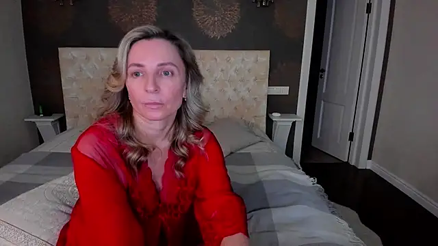 Snapshot of AllisonWilliams chatting on 02-26-25, 06:11 AllisonWilliams online show from 02-26-25, 06:11