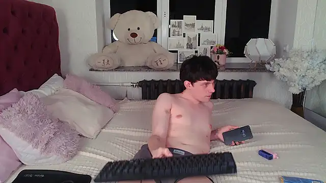 iwillfall online show from 03-23-26, 04:44