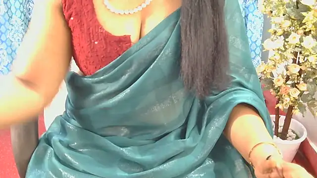 Snapshot of indian_anu_mallu chatting on 06-11-26, 01:31 indian anu mallu online show from 06-11-26, 01:31