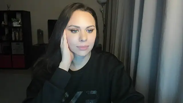 MollyCheiz online show from 02-28-26, 04:08