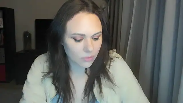 MollyCheiz online show from 04-08-26, 11:05