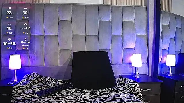 honney dark online show from 11-11-25, 03:50