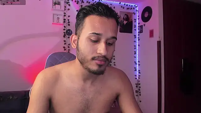 Raf brunette online show from 03-11-25, 12:17